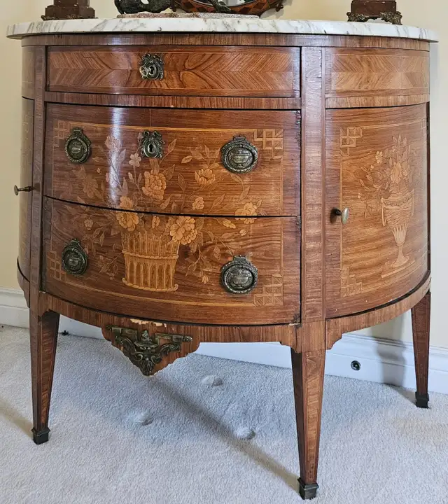 FRENCH LOUIS XVI STYLE HALF-MOON COMMODE, LATE  19TH CENTURY in Home Décor & Accents in City of Toronto - Image 7