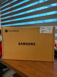 Sealed - Samsung Chromebook 4 Chrome 4GB RAM 32GB eMMC