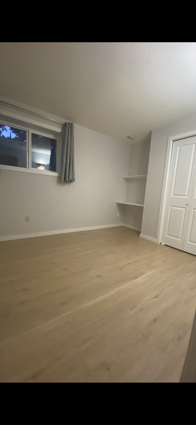 the basement room IN NW edgemont place community Calgary . closed high school and all the shopping c...