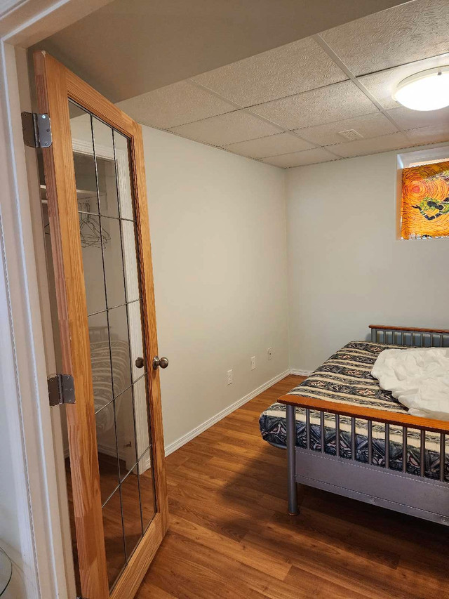 Roommate/ Tennant in Room Rentals & Roommates in Saskatoon - Image 2