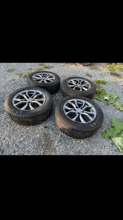 5×114.3 Wheel Bolt Pattern Size 225/55/R16 Only have about 5k on them $1,000.00 OBO We’re on my 2017...