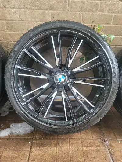 Selling a set of 19" OEM 624M style wheels in black. Hard to find. NO LOW BALLERS. These are used wi...