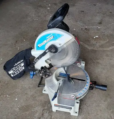 I'm selling a Delta Shop Master 10-inch miter saw, perfect for various woodworking projects! This sa...