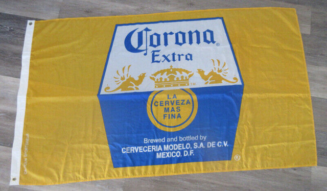 Corona Beer Flag. 3x5 ft. in Arts & Collectibles in Kelowna