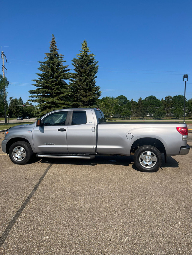 Toyota Tundra SR5 Double Cab 5.7 4wd 162,500 km in Cars & Trucks in St. Albert - Image 2
