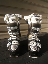 Women Atomic Hawx 80 Black/White Ski Boots - Size 5 - 5.5