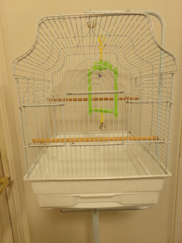 ALL WHITE THOROUGHLY CLEANED AND SANITIZED BUGIE CAGE AND STAND in Accessories in Kingston - Image 2