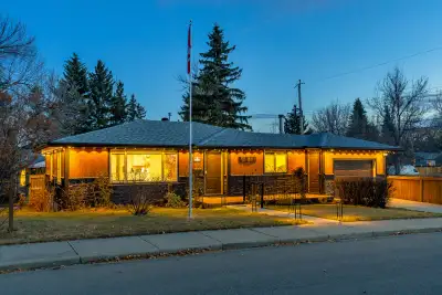 Luxurious inner city near Downtown, Sait and Uni of Calgary, View more