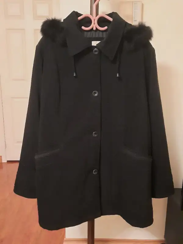 Tradition Women's Winter Coat