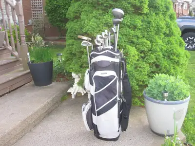 Men's Right Hand 13-pc Golf Clubs Set (Wilson Fat Shaft) & Bag, View more