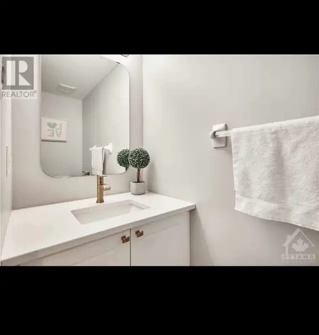 Private Room Available in Room Rentals & Roommates in Ottawa - Image 3