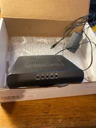 Thomson DCM476 Cable Modem, View more