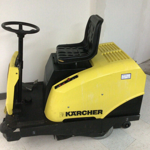 Refurbished Karcher KMR 1050S Ride on Sweeper in Other Business & Industrial in Vernon - Image 3