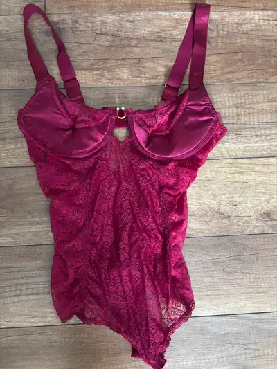 Women’s lingerie, View more