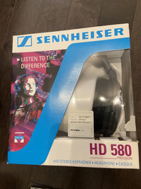 Sennheiser HD580 Headphones (Brand New-Price Firm)