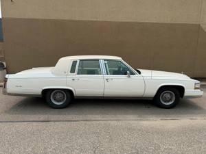 1991 Cadillac Brougham