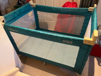 Graco Pack and Play Playpen / Crib