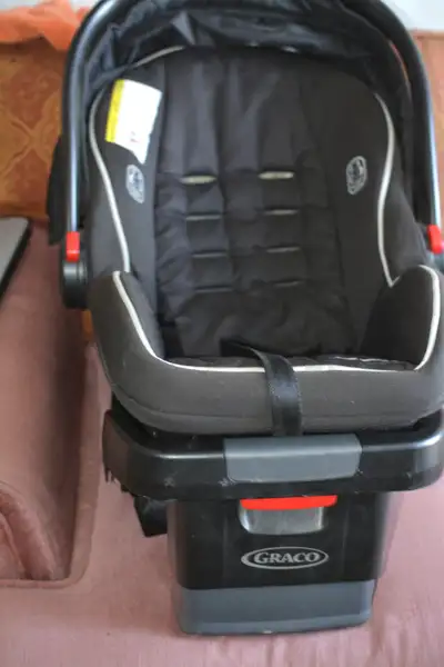 THE GRACO INFANT CAR SEAT, View more