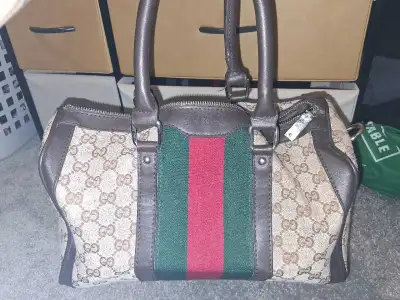 Authentic Gucci hand bag (womens), View more