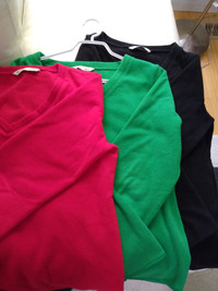 Sweaters V neck long sleeves fleece size M $5for 3