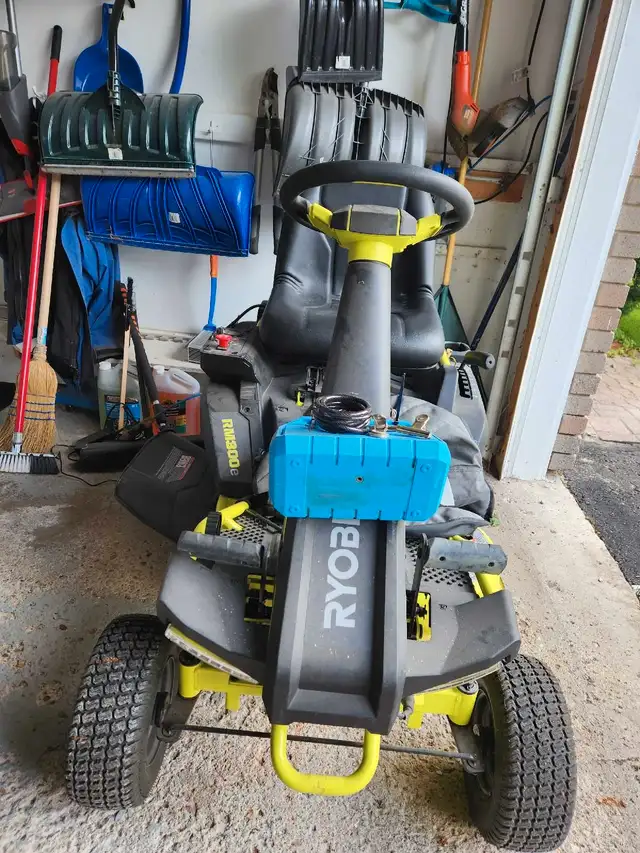 Ryobi electric riding mower RY48131 / RM300e63417655622275121