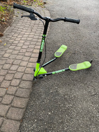 Three wheel scooter Fliker F1 great condition 