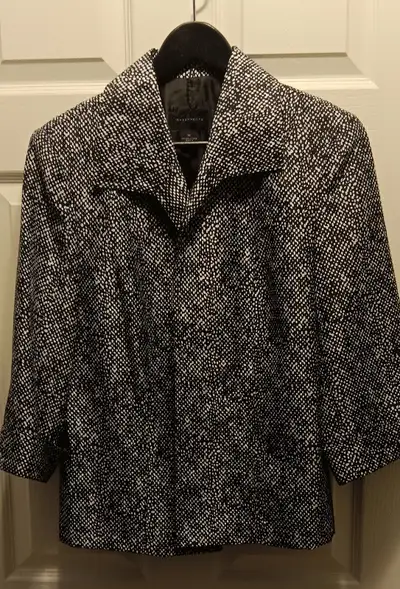 LADIES INVESTMENTS JACKET NEW WITH TAGS, View more