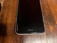 IPhone SE 2020 64Go - bris