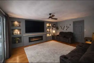 Brick 3‑level split home, completely turn‑key with 3 bedrooms, 1 bath, 2 entrances, hardwood floors,...