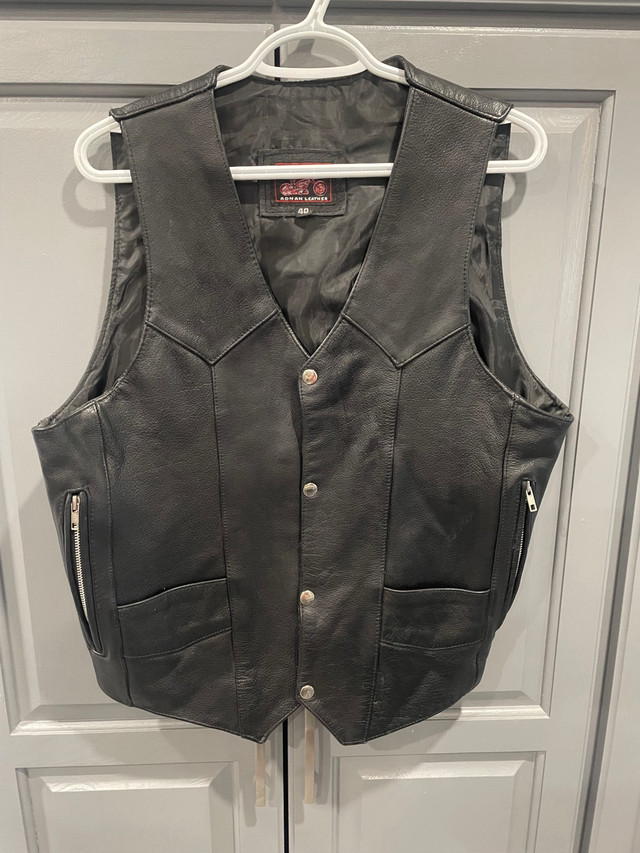 Brand new genuine leather vest size 40 in Clothing, Shoes & Accessories in Oshawa / Durham Region