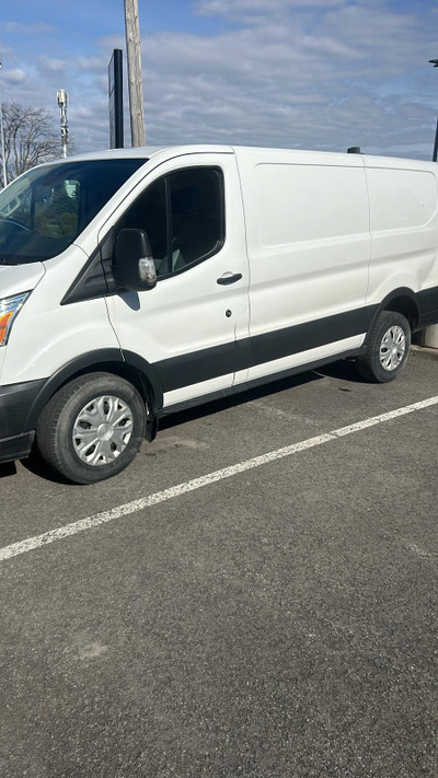 Ford Transit 2018 Diesel. Low Roof. Short Chassis.
