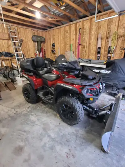 2019 CanAm Outlander Max XT, 650cc. Comes with front and rear storage, CanAm Windshield, Click n Go...