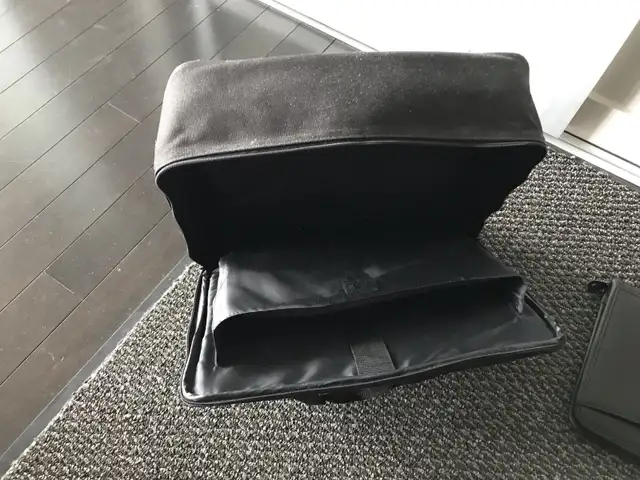 Rolling Laptop Case - Black in Laptop Accessories in City of Toronto - Image 5