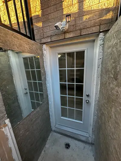 2 bed 2 bathroom Basement