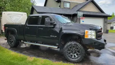 Truck For Sale - 2013 Chevy 3500 Duramax