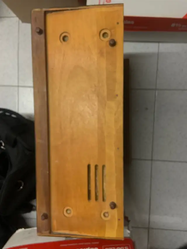 Vintage Stereo Parsifal Speakers in General Electronics in Markham / York Region - Image 4