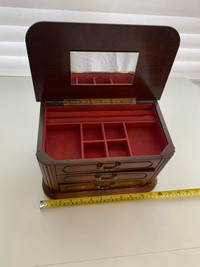 Vintage Wooden Jewelry Case Music Box