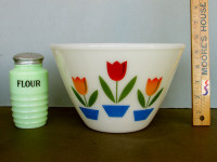 Fire King Tulip 8 ½” 3 Qt. Ivory Milk Glass Mixing Bowl Kitchen