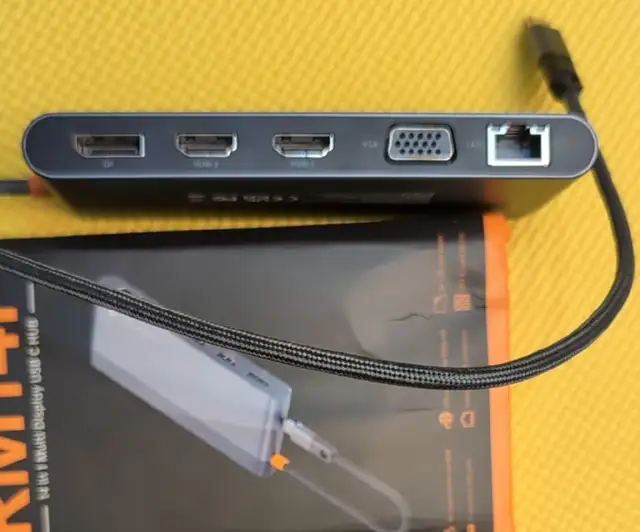 NOVOO USB C Docking Station 4 Monitors 14-in-1 USB C Hub in Cables & Connectors in City of Toronto - Image 9