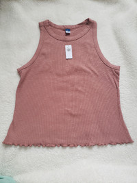 NWT womens cropped ribbed tank top with lettuce hem