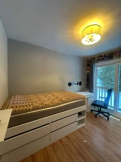  MacMaster university room for  Rent, View more