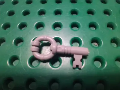 Great condition, for a 24+ year old Minifigure Utensil! (2001-2002) Light Gray Minifigure, Utensil K...