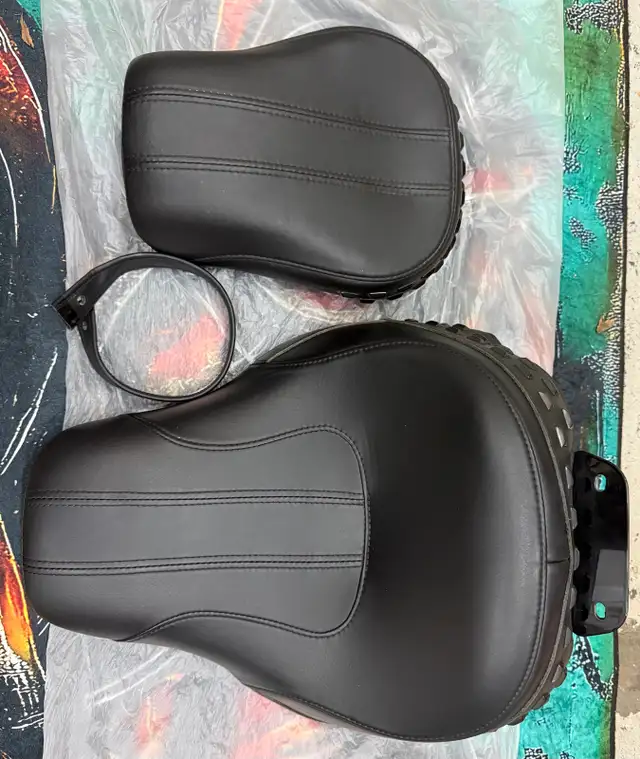 HD Parts: 2022 - From A Harley Davidson Street Bob / Softails in Street, Cruisers & Choppers in Oshawa / Durham Region - Image 3