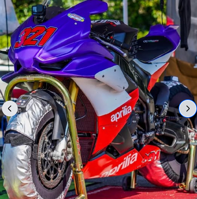 2021 aprilia rsv4 race bike track bike clean title bike all stock oem parts are avaiable as well !!!...