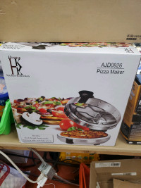 Pizza Maker(Hunters Kitchen kollection) bought at Stampede $299 
