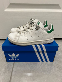 Adidas Stan Smith running shoes - kids/children size 12.5