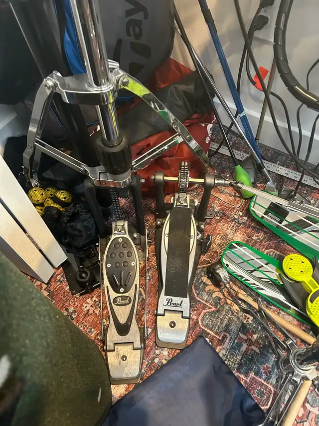 Roland TD-09 KX2 with Alesis Strike Amp, and MORE! in Drums & Percussion in West Island - Image 4