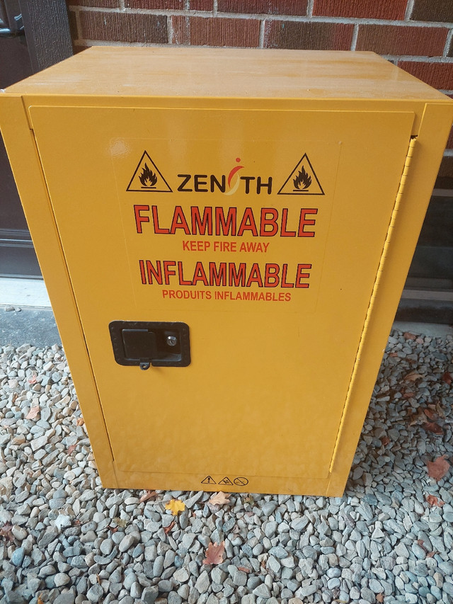 Flammable Storage Cabinet, 12 gal., 1 Door, 23" W x 35" H x 18"  in Storage Containers in Kitchener / Waterloo
