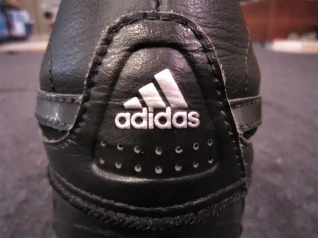 Mens adidas BOUNCE Running Shoes Size 10 in Men's Shoes in Oakville / Halton Region - Image 9