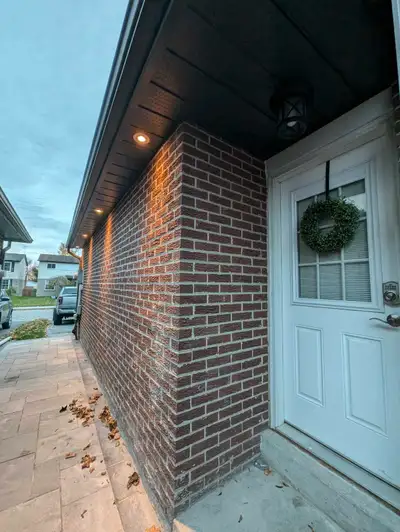 basement apartment in heart of Newmarket